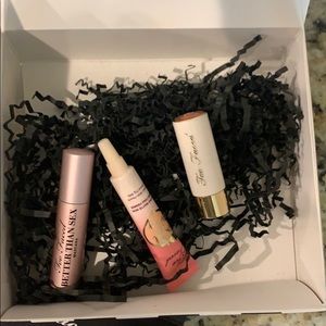 Too faced mini samples